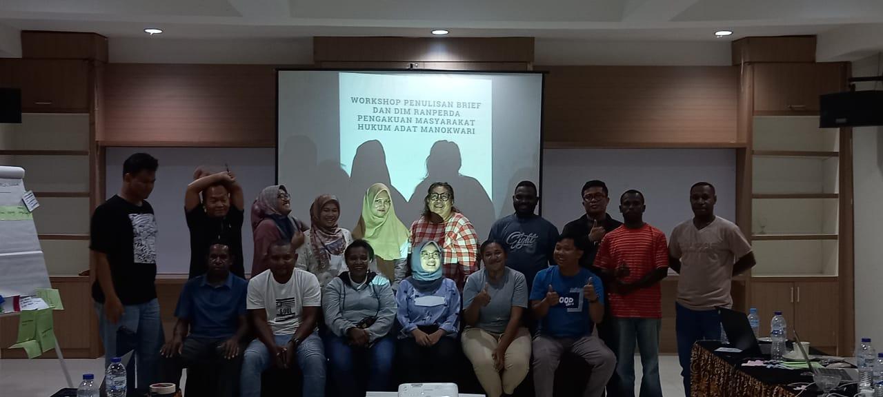 Workshop Penyusunan Usulan Kebijakan Pengakuan dan Perlindungan MHA di Kabupaten Manokwari